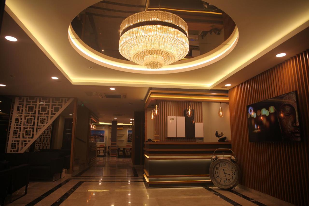 Random Suit Otel Istambul Extérieur photo